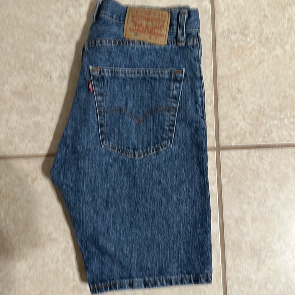 Men’s Levi Strauss 505 blue Jean shorts